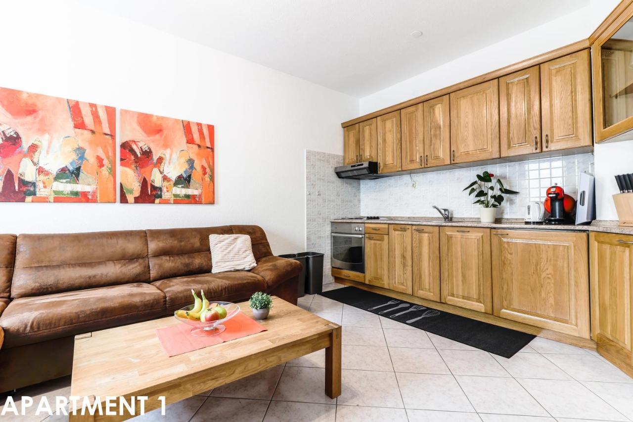 Maestral Apartments Vrsar Extérieur photo