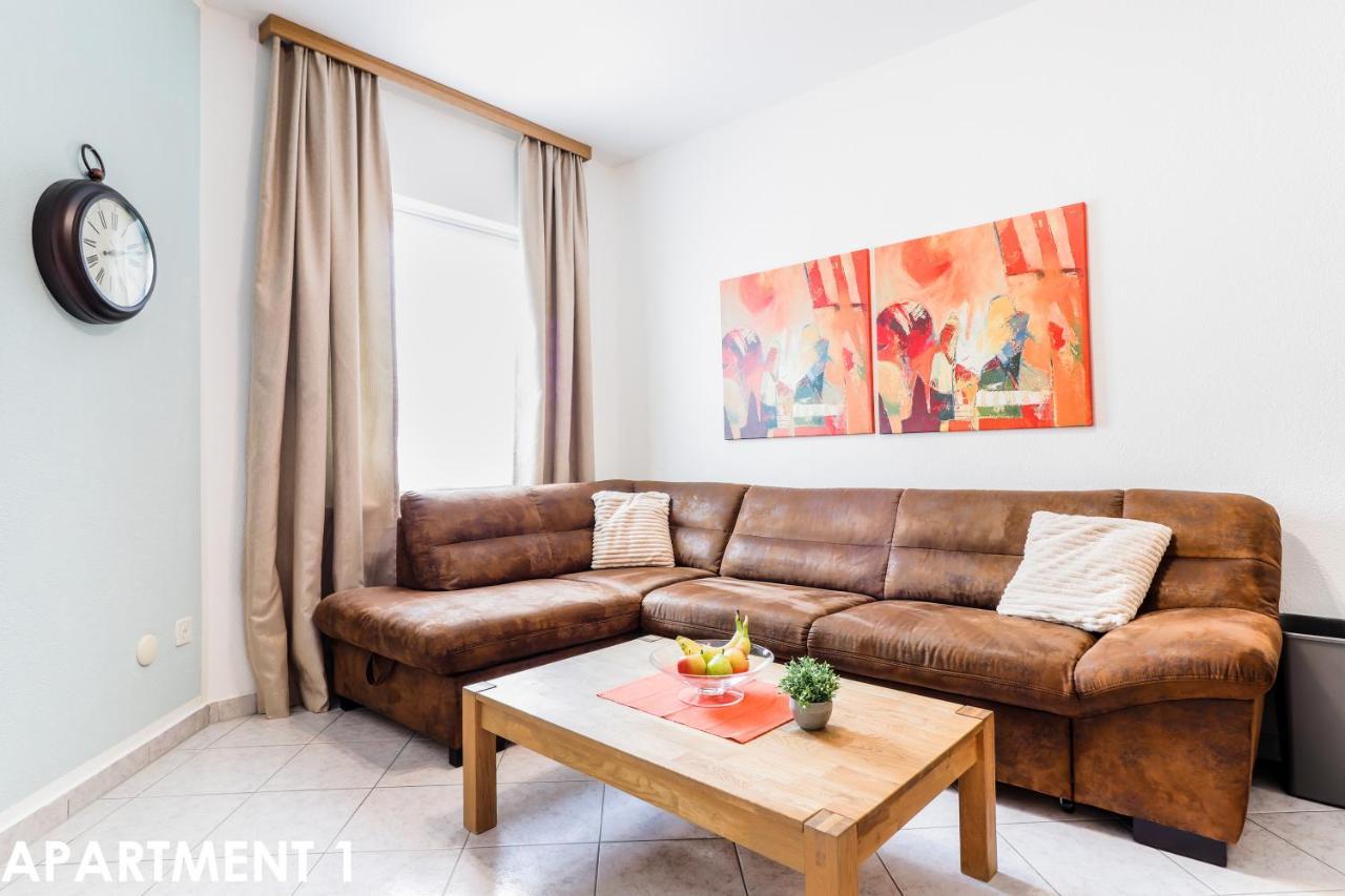 Maestral Apartments Vrsar Extérieur photo
