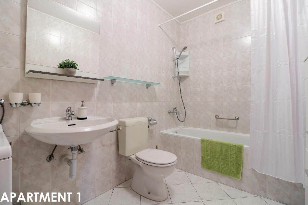 Maestral Apartments Vrsar Extérieur photo