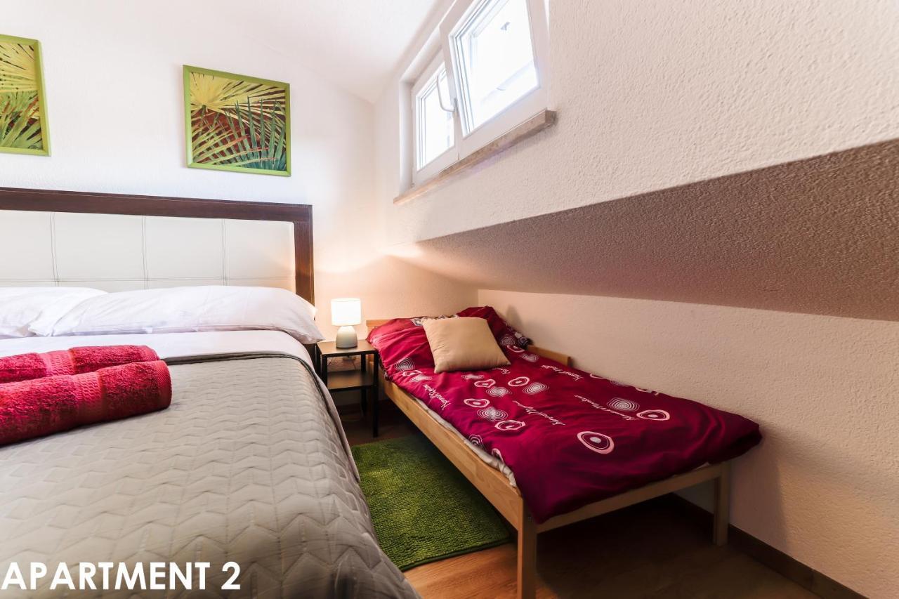 Maestral Apartments Vrsar Extérieur photo