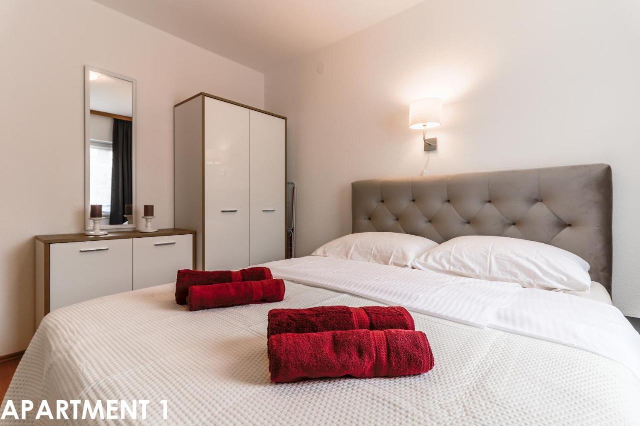 Maestral Apartments Vrsar Extérieur photo