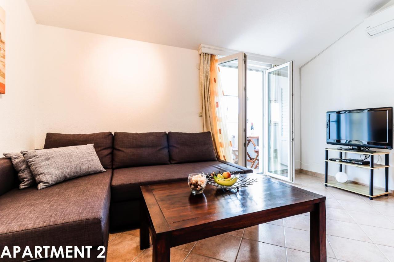 Maestral Apartments Vrsar Extérieur photo